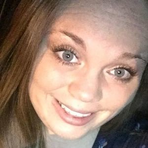 Meet your Posher, Ciara